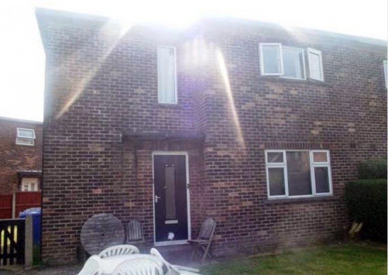 Cheapie 1 bed apartment in Culcheth